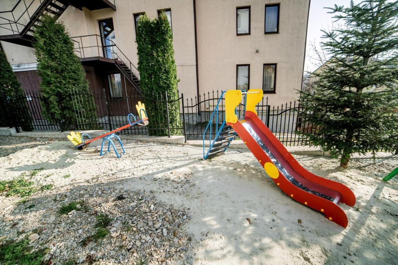 Hotel Solomiya Truskavets Exterior photo